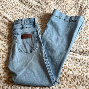 Wrangler Women's Trouser Jeans in Light Blue